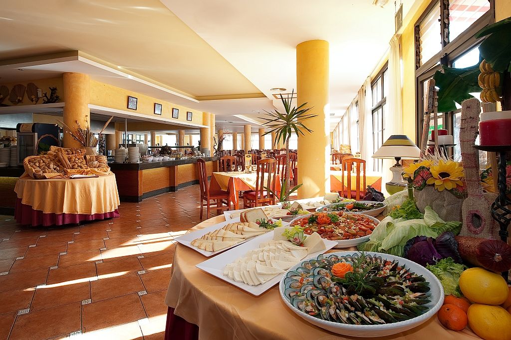 Elba Castillo San Jorge & Antigua Suite Hotel Калета-де-Фусте Ресторан фото