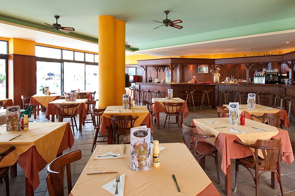 Elba Castillo San Jorge & Antigua Suite Hotel Калета-де-Фусте Ресторан фото