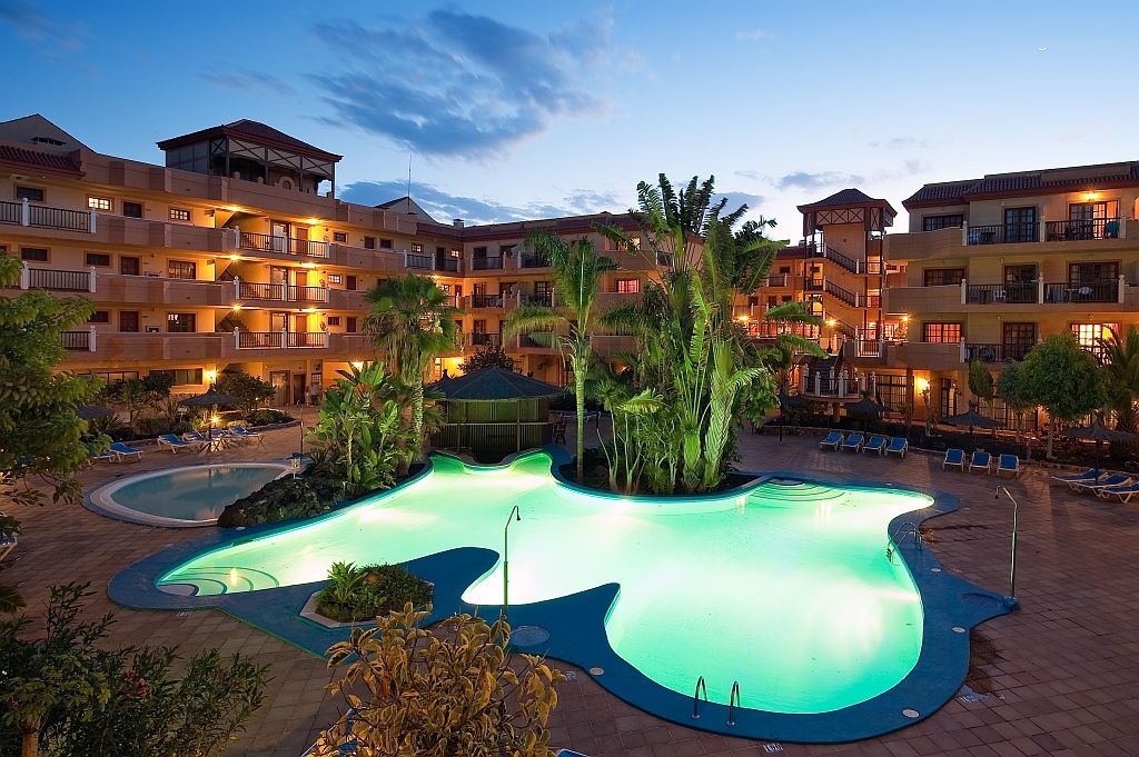 Elba Castillo San Jorge & Antigua Suite Hotel Калета-де-Фусте Экстерьер фото
